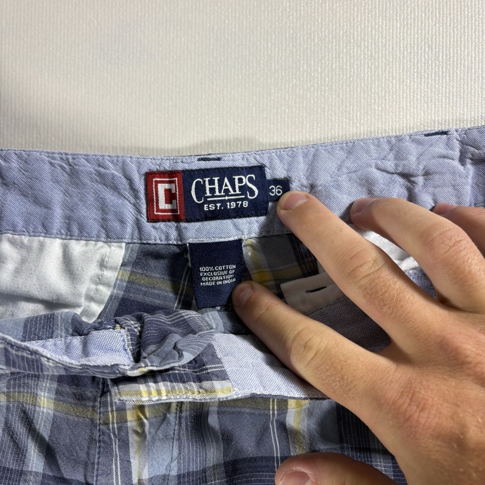 Chaps Men's Plaid Flat Front Cotton Shorts Blue Gray Yellow Size 36 Casual Golf - Picture 3 of 5
